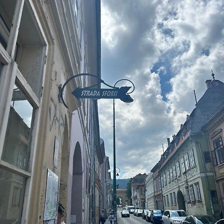 Old Town Elegance Διαμέρισμα Μπρασόβ Εξωτερικό φωτογραφία